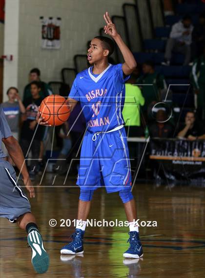 Thumbnail 2 in Overland vs. Bishop Gorman (Tarkanian Classic) photogallery.