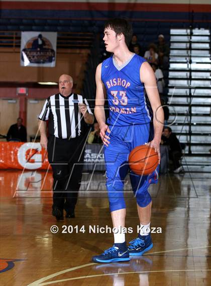 Thumbnail 1 in Overland vs. Bishop Gorman (Tarkanian Classic) photogallery.