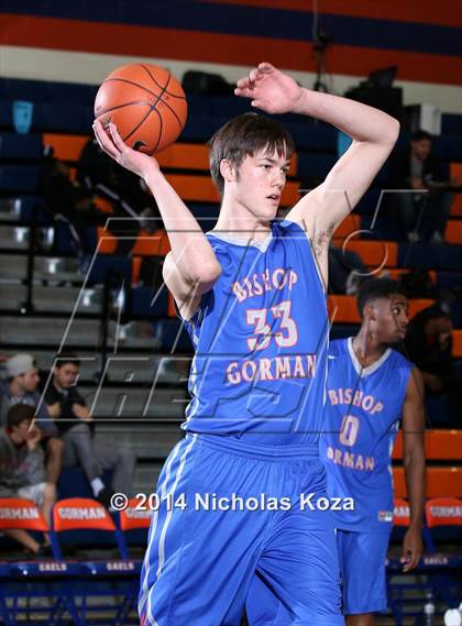 Thumbnail 2 in Overland vs. Bishop Gorman (Tarkanian Classic) photogallery.