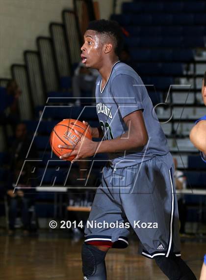 Thumbnail 1 in Overland vs. Bishop Gorman (Tarkanian Classic) photogallery.