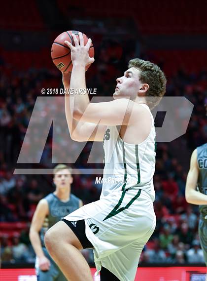 Thumbnail 2 in Corner Canyon vs. Olympus (UHSAA 5A Final) photogallery.