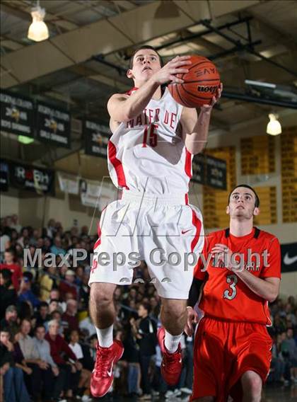 Thumbnail 3 in Winter Park vs. Mater Dei (City of Palms Classic) photogallery.