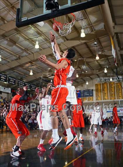 Thumbnail 2 in Winter Park vs. Mater Dei (City of Palms Classic) photogallery.