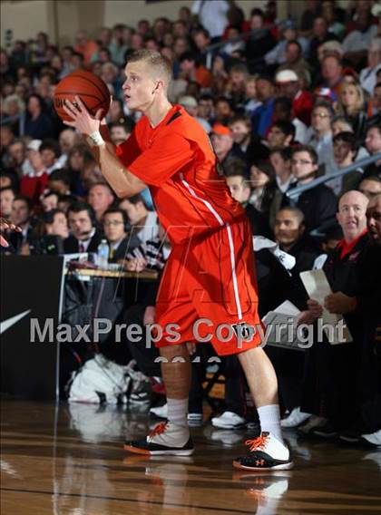 Thumbnail 2 in Winter Park vs. Mater Dei (City of Palms Classic) photogallery.
