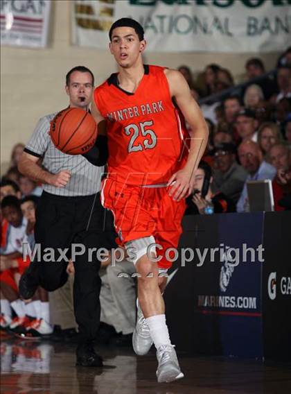 Thumbnail 1 in Winter Park vs. Mater Dei (City of Palms Classic) photogallery.