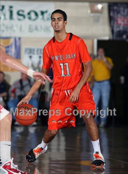 Thumbnail 1 in Winter Park vs. Mater Dei (City of Palms Classic) photogallery.