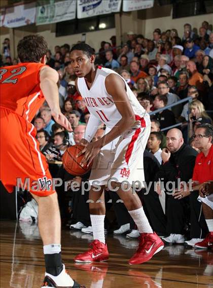 Thumbnail 3 in Winter Park vs. Mater Dei (City of Palms Classic) photogallery.