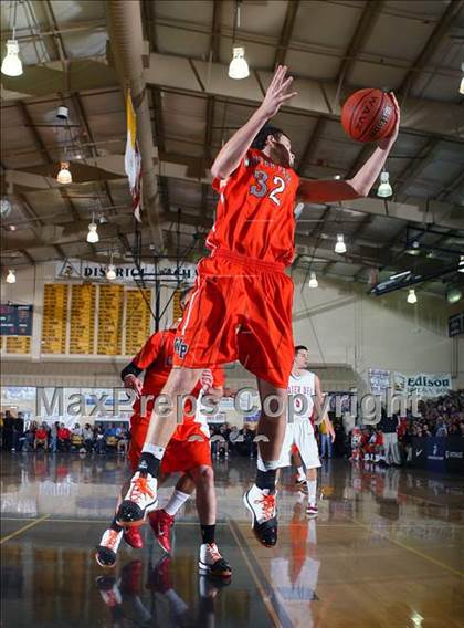 Thumbnail 3 in Winter Park vs. Mater Dei (City of Palms Classic) photogallery.