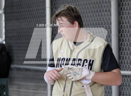Thumbnail 3 in Monarch vs Pendleton (Coach Bob Invitational) photogallery.