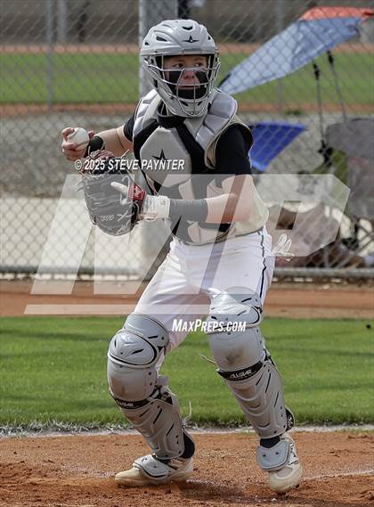 Thumbnail 2 in Monarch vs Pendleton (Coach Bob Invitational) photogallery.