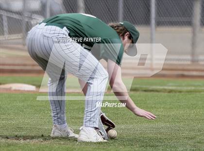 Thumbnail 2 in Monarch vs Pendleton (Coach Bob Invitational) photogallery.