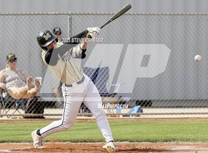 Thumbnail 3 in Monarch vs Pendleton (Coach Bob Invitational) photogallery.