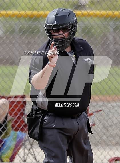 Thumbnail 3 in Monarch vs Pendleton (Coach Bob Invitational) photogallery.