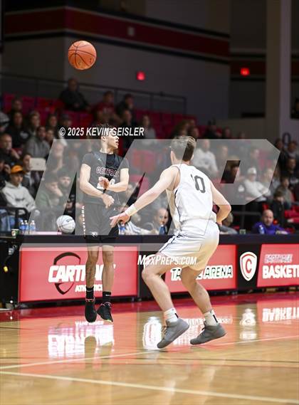 Thumbnail 1 in Franklin vs. Westosha Central photogallery.