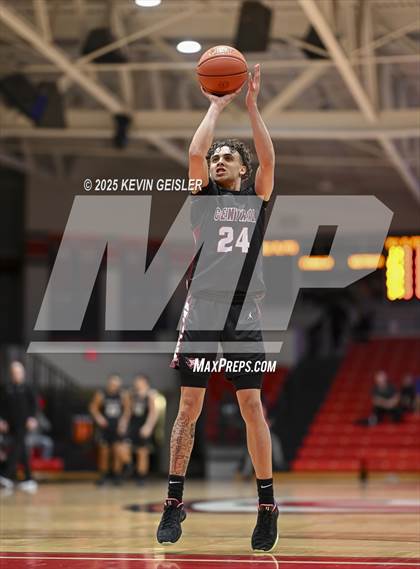 Thumbnail 2 in Franklin vs. Westosha Central photogallery.