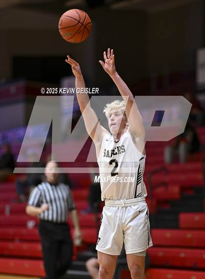 Thumbnail 1 in Franklin vs. Westosha Central photogallery.