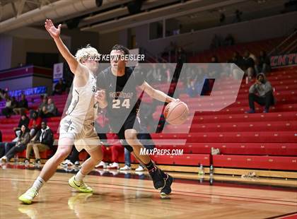 Thumbnail 3 in Franklin vs. Westosha Central photogallery.