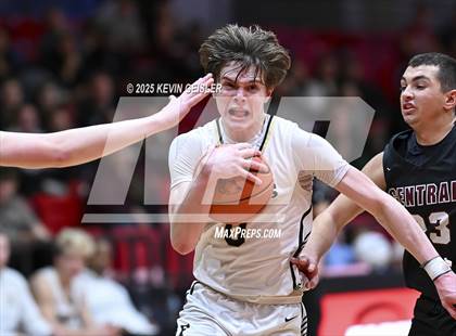 Thumbnail 1 in Franklin vs. Westosha Central photogallery.