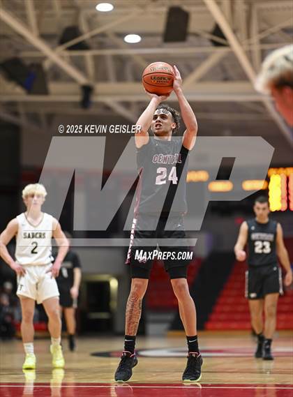 Thumbnail 2 in Franklin vs. Westosha Central photogallery.
