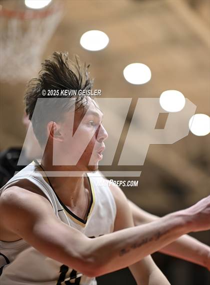 Thumbnail 3 in Franklin vs. Westosha Central photogallery.