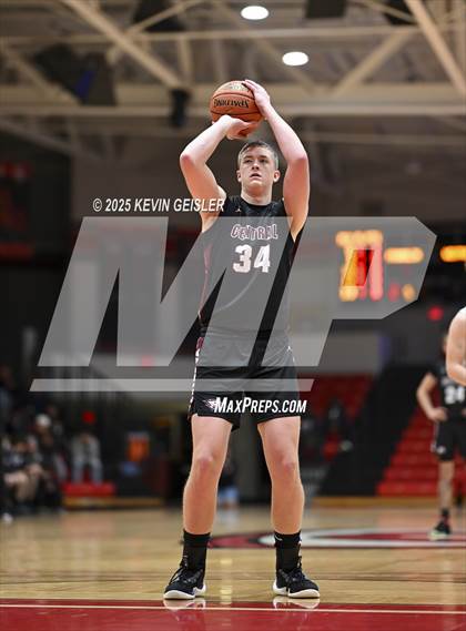 Thumbnail 2 in Franklin vs. Westosha Central photogallery.