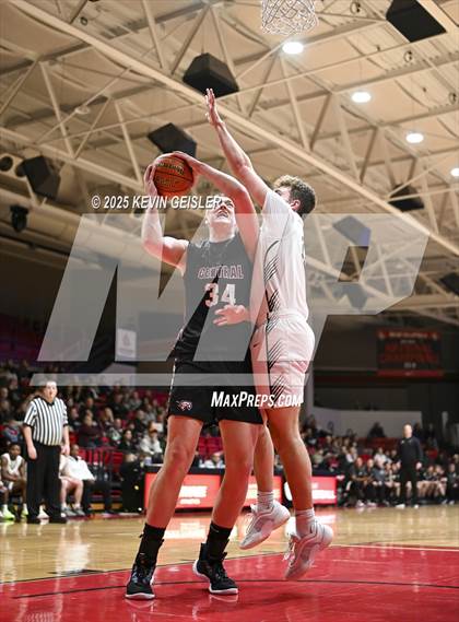 Thumbnail 2 in Franklin vs. Westosha Central photogallery.