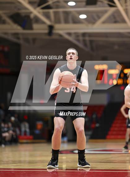 Thumbnail 1 in Franklin vs. Westosha Central photogallery.