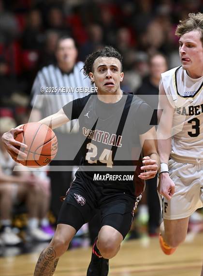 Thumbnail 3 in Franklin vs. Westosha Central photogallery.