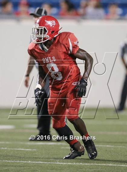 Thumbnail 2 in Baptist Prep vs. McGehee (Kickoff Classic) photogallery.