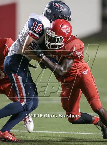 Thumbnail 2 in Baptist Prep vs. McGehee (Kickoff Classic) photogallery.