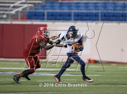 Thumbnail 3 in Baptist Prep vs. McGehee (Kickoff Classic) photogallery.