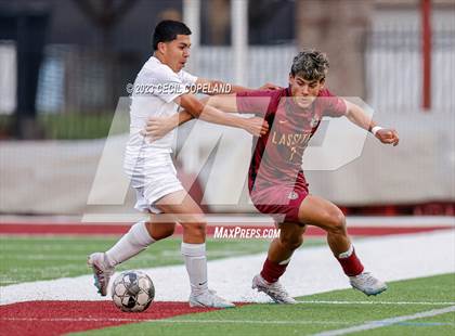 Thumbnail 3 in St. Pius X Catholic vs. Lassiter (GHSA 6A Quarterfinal) photogallery.