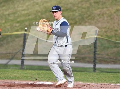 Thumbnail 1 in Tuckahoe @ Putnam Valley photogallery.