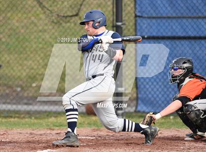 Thumbnail 1 in Tuckahoe @ Putnam Valley photogallery.