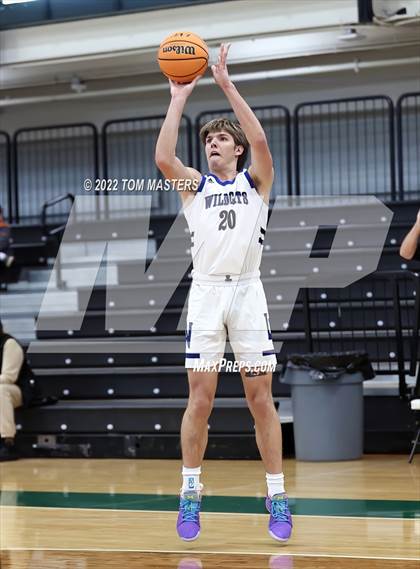 Thumbnail 3 in United Faith Christian Academy vs. Lake Norman photogallery.