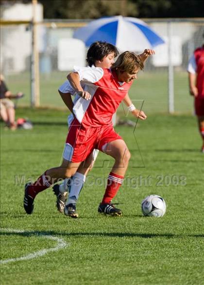 Thumbnail 3 in Ripon @ Modesto Christian photogallery.