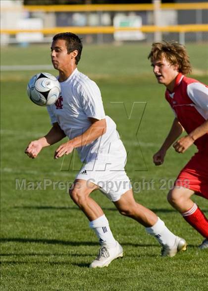Thumbnail 1 in Ripon @ Modesto Christian photogallery.