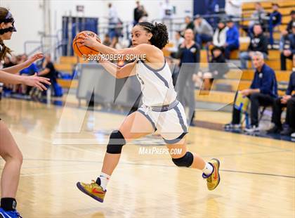 Thumbnail 2 in Oak Ridge vs. Davis Sr. (CIF SJS D1 Quarterfinal) photogallery.