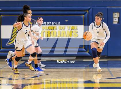 Thumbnail 2 in Oak Ridge vs. Davis Sr. (CIF SJS D1 Quarterfinal) photogallery.