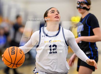 Thumbnail 3 in Oak Ridge vs. Davis Sr. (CIF SJS D1 Quarterfinal) photogallery.