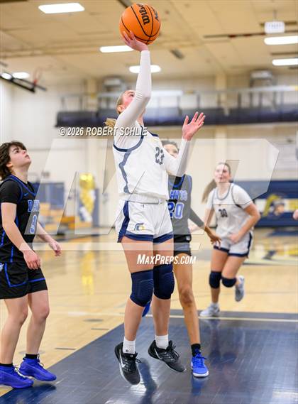 Thumbnail 3 in Oak Ridge vs. Davis Sr. (CIF SJS D1 Quarterfinal) photogallery.