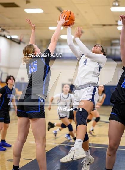 Thumbnail 3 in Oak Ridge vs. Davis Sr. (CIF SJS D1 Quarterfinal) photogallery.