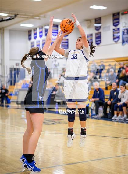 Thumbnail 3 in Oak Ridge vs. Davis Sr. (CIF SJS D1 Quarterfinal) photogallery.