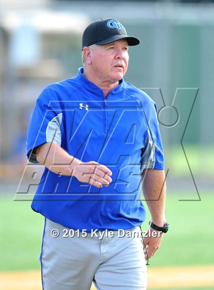 Thumbnail 3 in Edgewood vs Gunter (UIL 3A Region 2 Semifinal) photogallery.