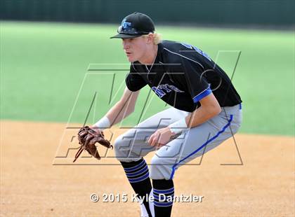 Thumbnail 2 in Edgewood vs Gunter (UIL 3A Region 2 Semifinal) photogallery.