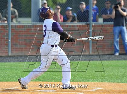 Thumbnail 1 in Edgewood vs Gunter (UIL 3A Region 2 Semifinal) photogallery.