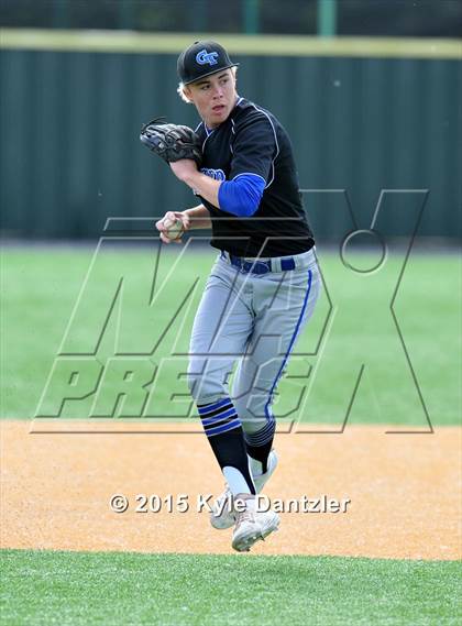 Thumbnail 3 in Edgewood vs Gunter (UIL 3A Region 2 Semifinal) photogallery.