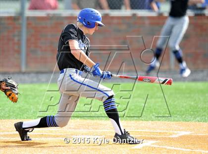 Thumbnail 2 in Edgewood vs Gunter (UIL 3A Region 2 Semifinal) photogallery.