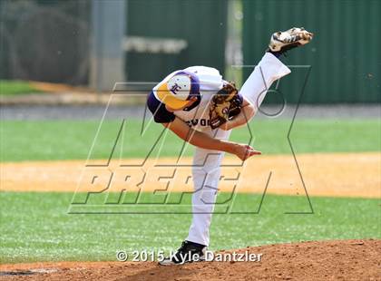 Thumbnail 1 in Edgewood vs Gunter (UIL 3A Region 2 Semifinal) photogallery.
