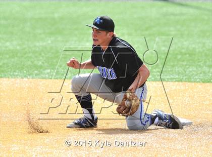 Thumbnail 1 in Edgewood vs Gunter (UIL 3A Region 2 Semifinal) photogallery.